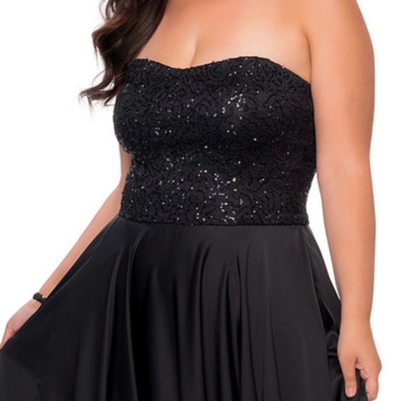 Dress - Picture 3 of 6